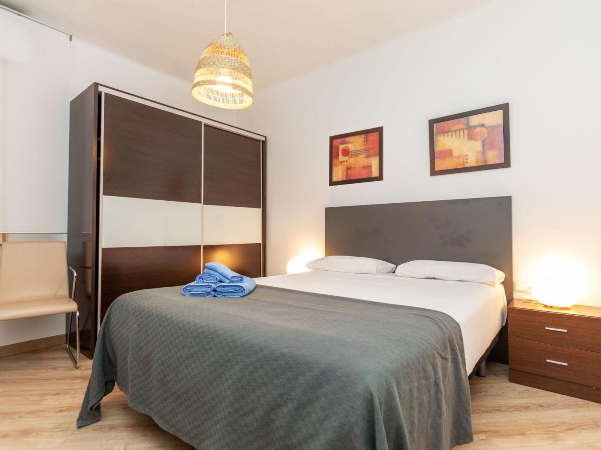 Apartment Eixample Esq Rocafort Diputacio By Interhome Барселона Екстер'єр фото